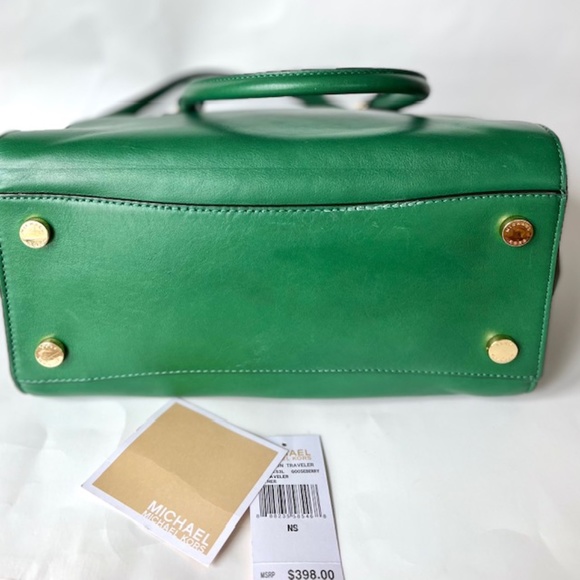 Michael Kors Green Hamilton Large Traveler Bag-New with detached tags - Picture 11 of 11